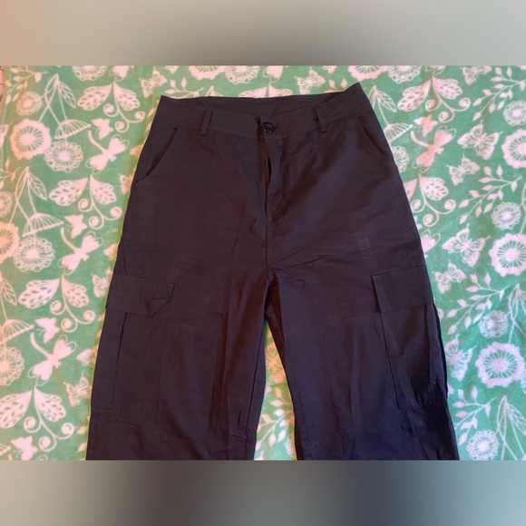 Women Cargo Pants - Picture 1 of 4